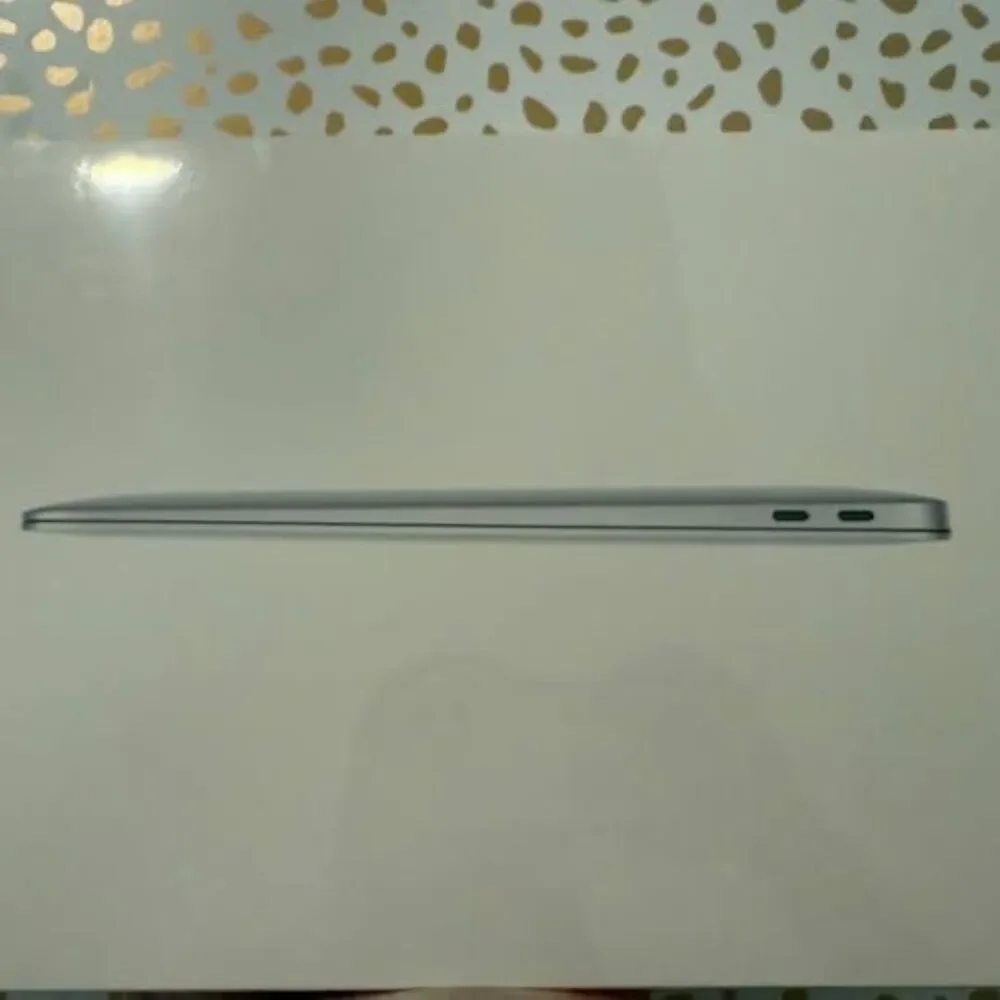 MacBook Air NEW 13